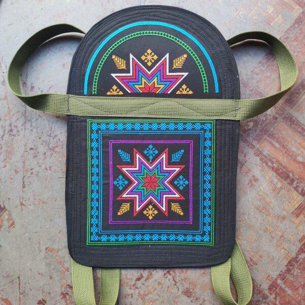 背娃神器凉山彝族婴儿背带彝族民间手工艺品幼儿背带刺绣双肩背带