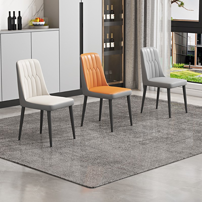 圆角岩板餐桌椅子组合意式v现代简约家用小户型长方形网红轻奢饭