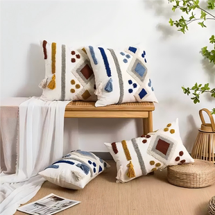 新款摩洛哥风圈绒刺绣抱枕套客厅沙发靠枕民宿卧室床头腰枕靠垫子