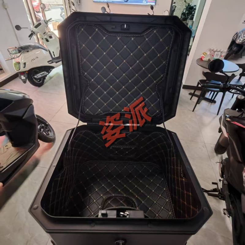 新款2025款新大洲本田Ns150GX后防震垫机车备箱尾垫不是卖尾箱