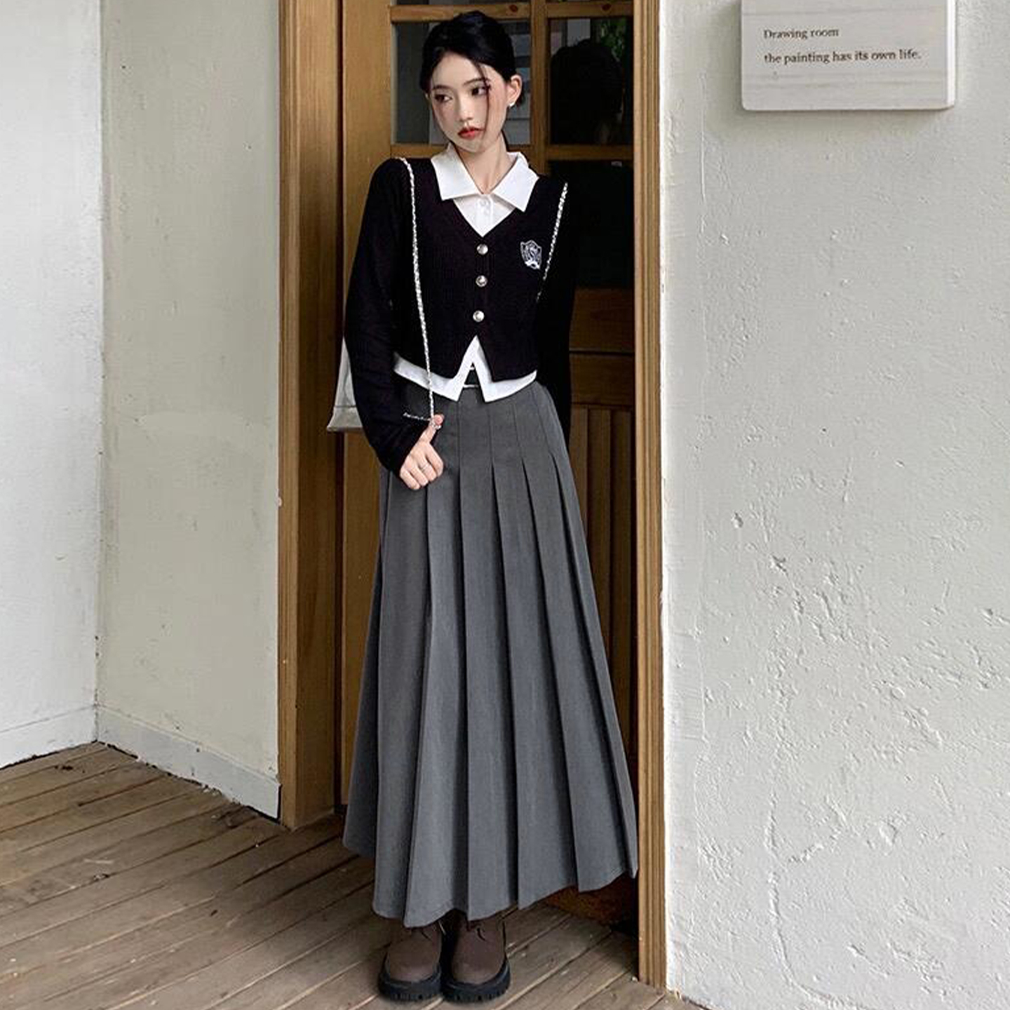 灰色西装半身裙女秋季2025新款高腰显瘦a字伞裙中长款气质百褶裙