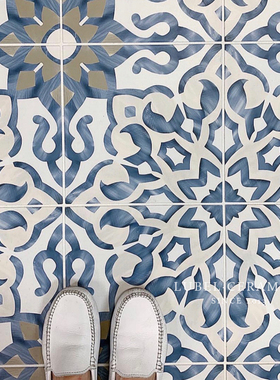六贝 北欧e蓝色地中海花砖防滑地砖卫生间浴室厨房阳台餐厅墙砖