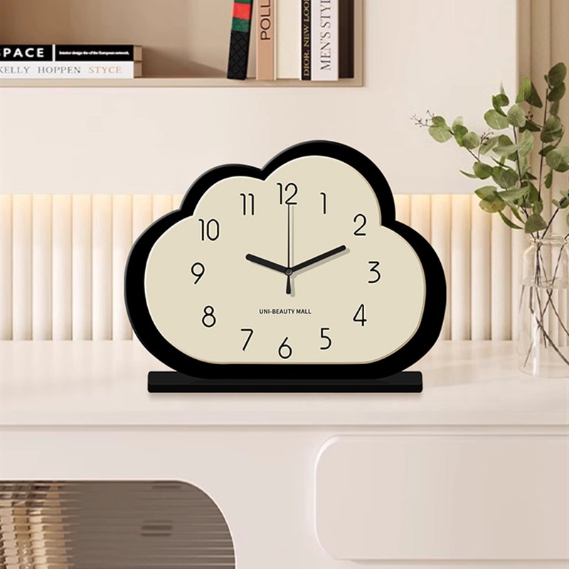 2025新款桌面装饰摆件北欧风云朵客厅餐厅时钟Q高级感可爱静音台