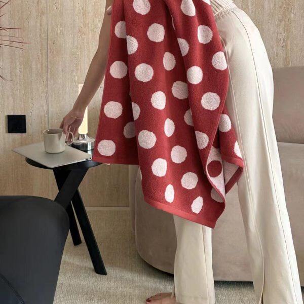 红浴室棉圣诞【类】全棉礼物毛巾波点色织A精可爱浴巾绿梳洗澡