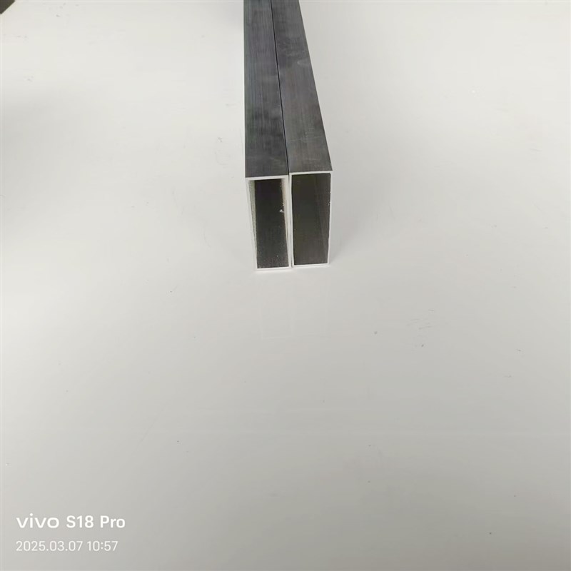 铝合金方管靠尺25x80,25x100墙面冲筋找平铝型材可定制烤漆木纹