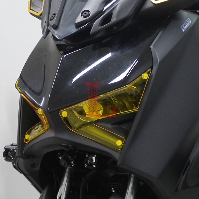 适用山叶XMAX300新款23年改装大灯保护壳防护罩装饰盖改色贴片