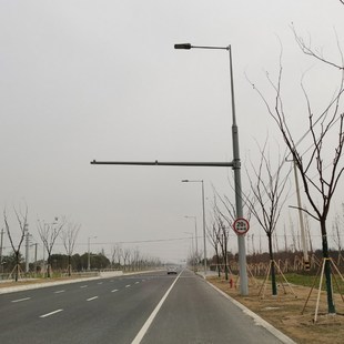 舜邦抱箍卡子卡槽标识牌F型共杆交通标志牌T型八角杆定制八棱杆