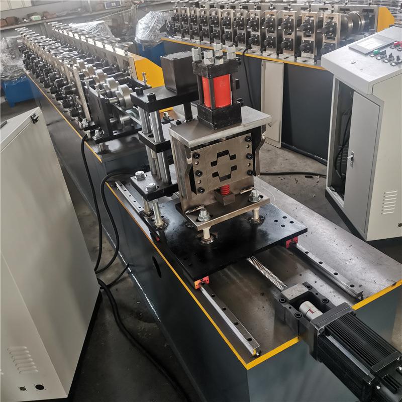 全自动冷弯成型龙骨机可调速定尺定数主骨付骨天地竖向三角骨卡骨