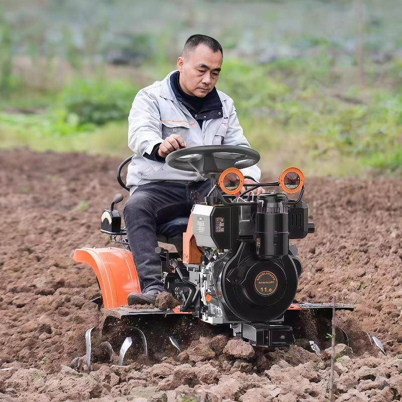 乘坐式四轮微耕机柴油松土旋耕除草水田旱地两用开沟机多功能四驱