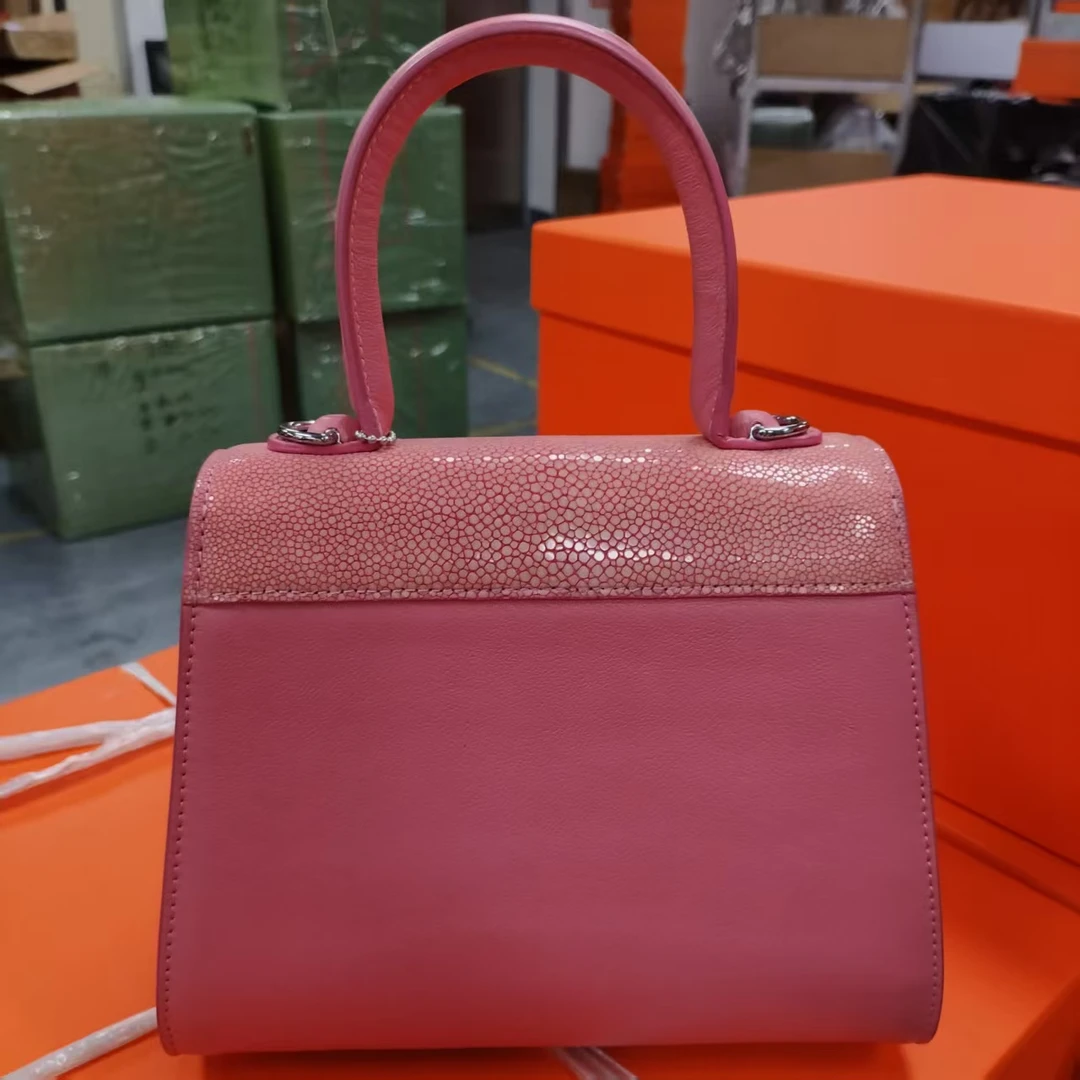珍珠鱼拼牛皮女包3191FC-2粉红色银扣