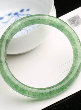 手镯天然绿草莓晶满水晶深绿籽女款手饰冰种绿色圆条