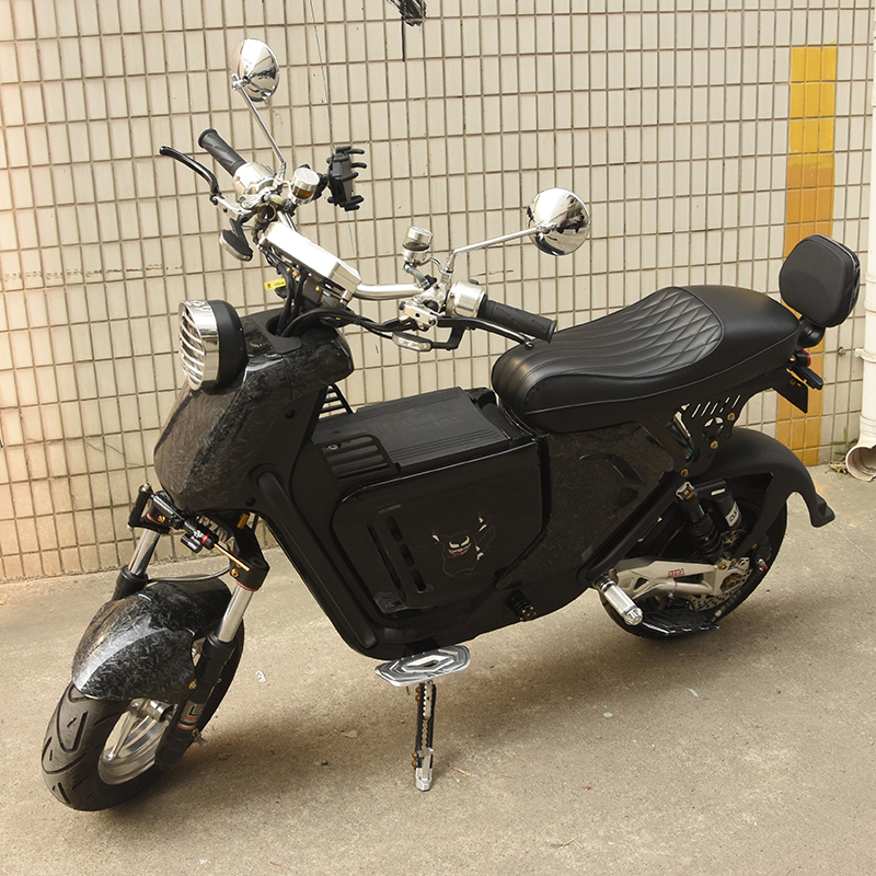 适用雅迪爱玛台铃小牛九号电动车圆形通用改装反光镜摩托车后视镜