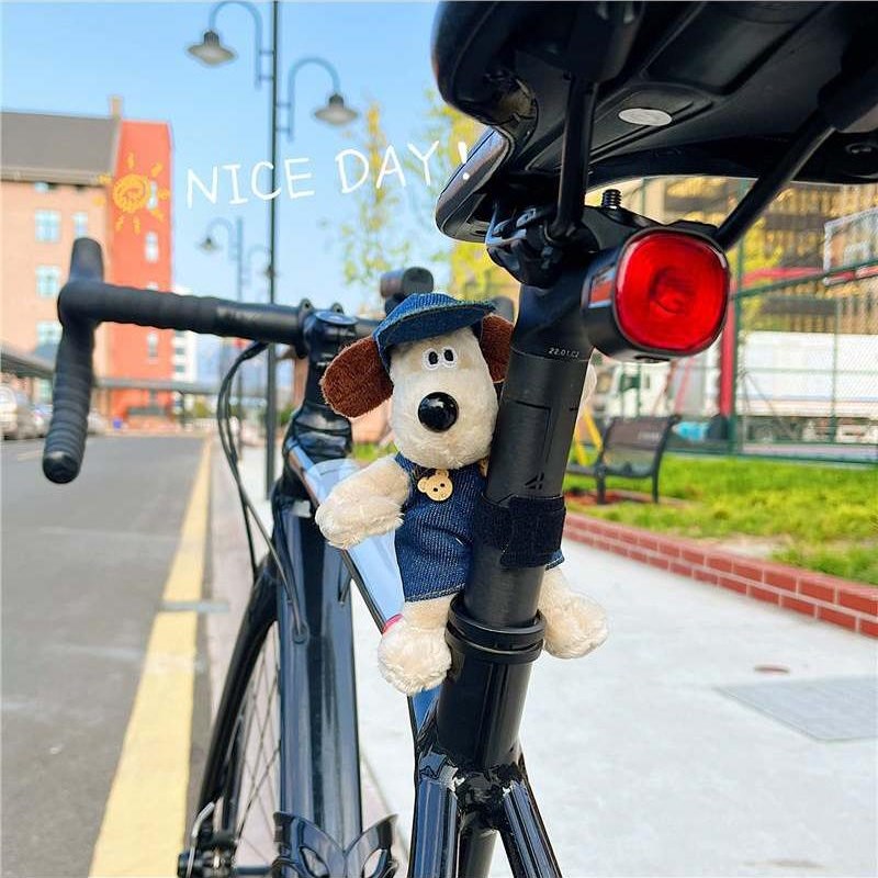 可爱摩托电动车自行车装饰挂件配件儿童单车把玩偶掌门狗公仔摆件