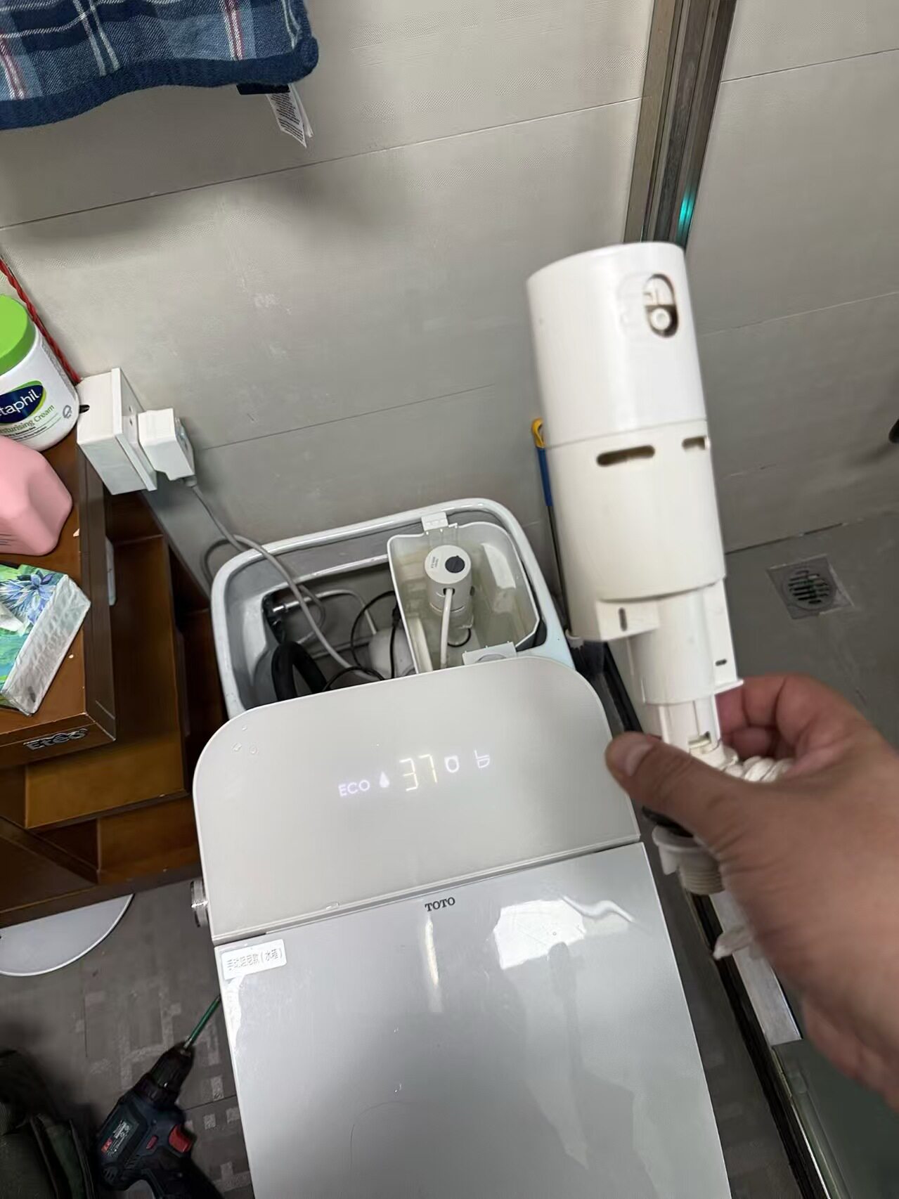 马桶水箱配件浮球进水阀坐便调节上水器排水阀水箱抽水冲水箱通用