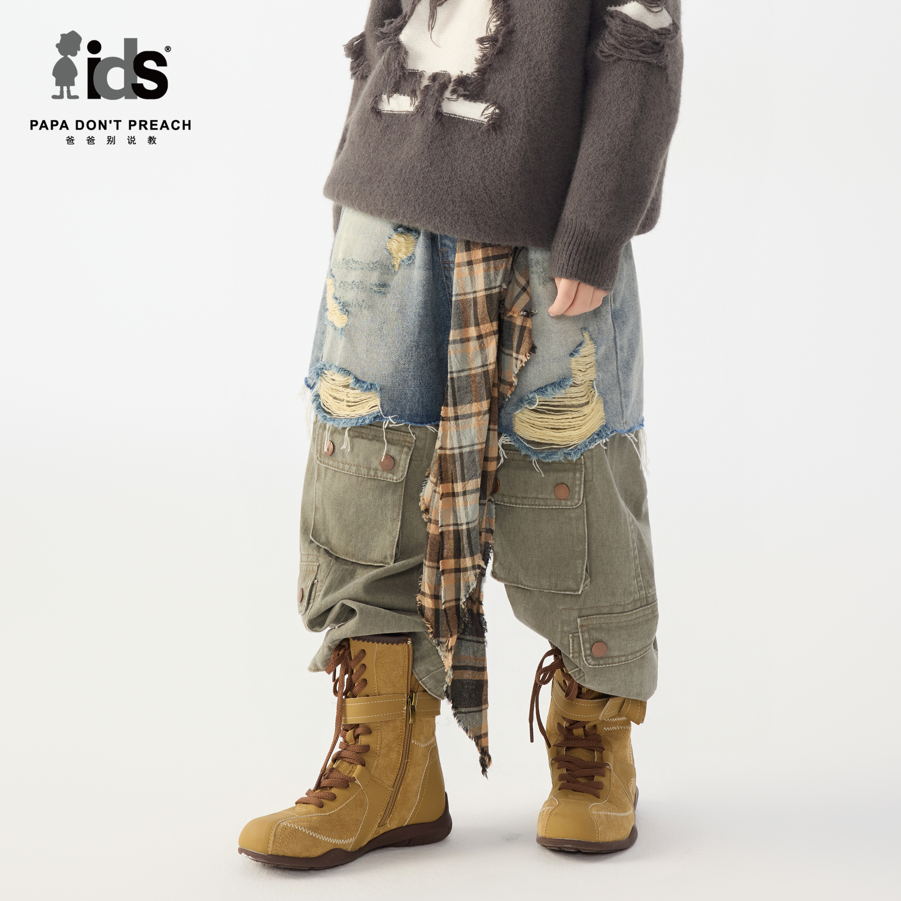 IDS童装拼接破洞牛仔裤