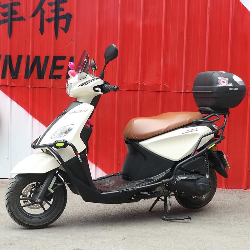 适用雅马哈巧格i125前挡风玻璃巧格PLUS挡风板可调节护胸复古改装