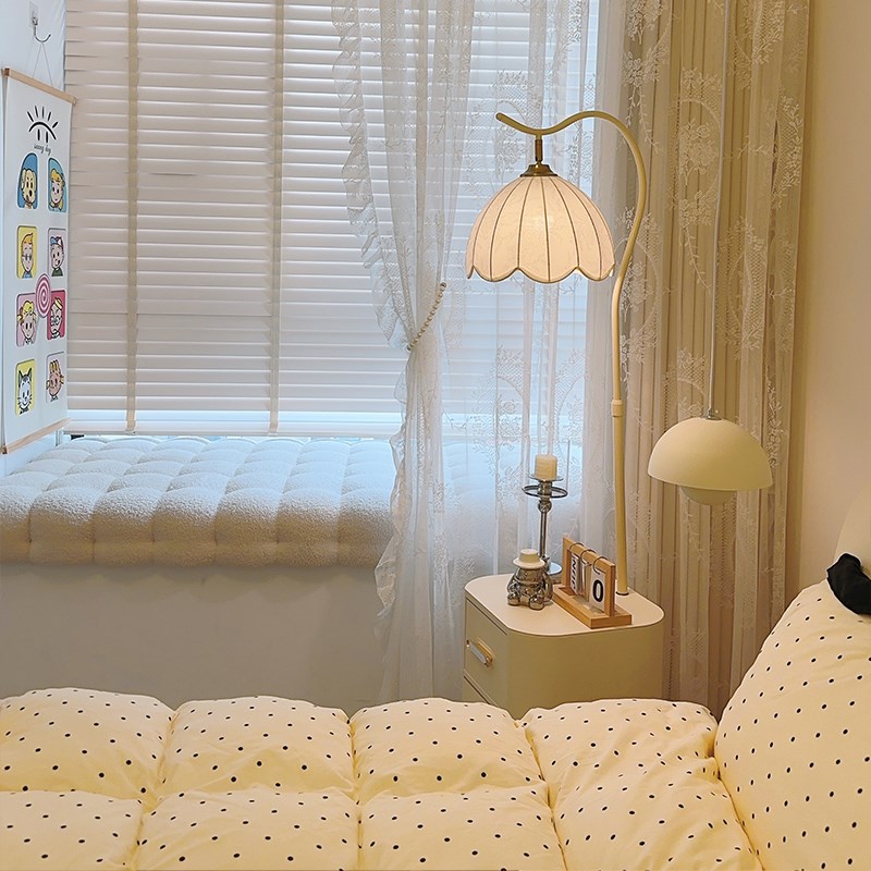 法式奶油风床头柜落地灯卧室客y厅沙发边几茶几台灯一体装饰置物