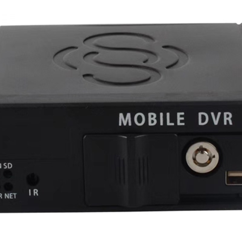 高清1080P 4路SD卡车载监控车载录像机公交车货车客车系统DVR视频