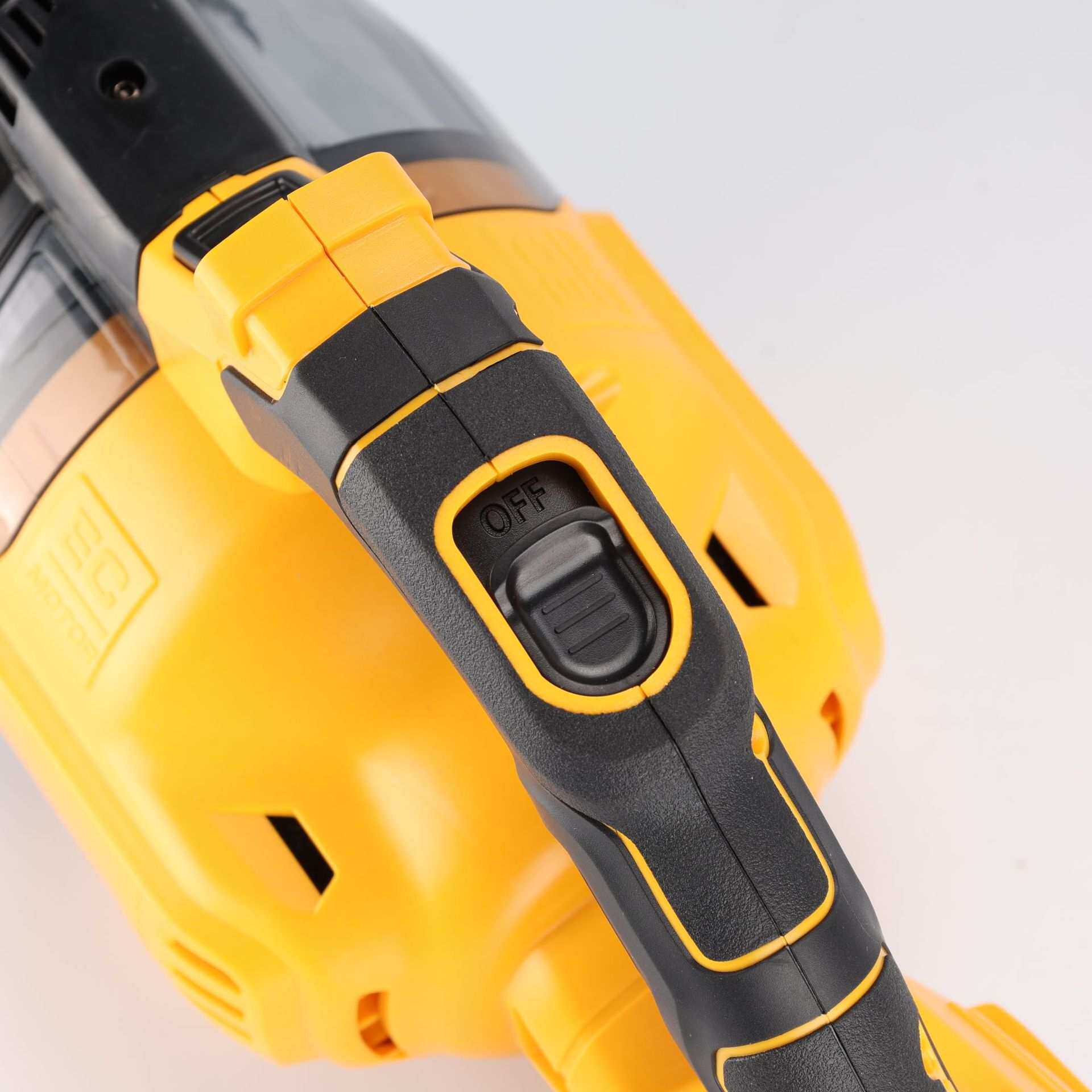 外贸吸尘器无线锂电家用车载大吸力工业家用多功能便携吸尘吹风机