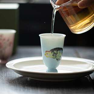 念瑶 纯手工薄胎主人杯釉上彩手绘金鱼茶杯家用日式品茗杯闻香杯
