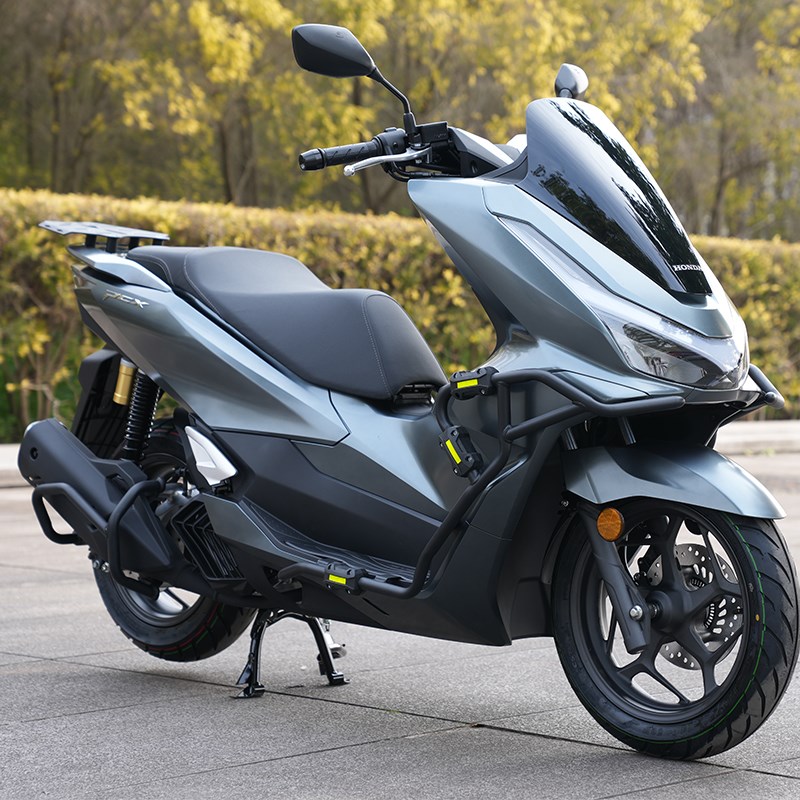 适用于本田25款PCX160护杠改装保险杠加强排气防摔杠WH150T-3尾架
