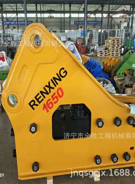 PC600挖掘机发动机缓冲垫21N0111120