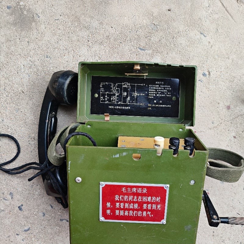 老式拨号电话机手摇古董壁挂墙拨盘座机大哥大影视道具国风摆件