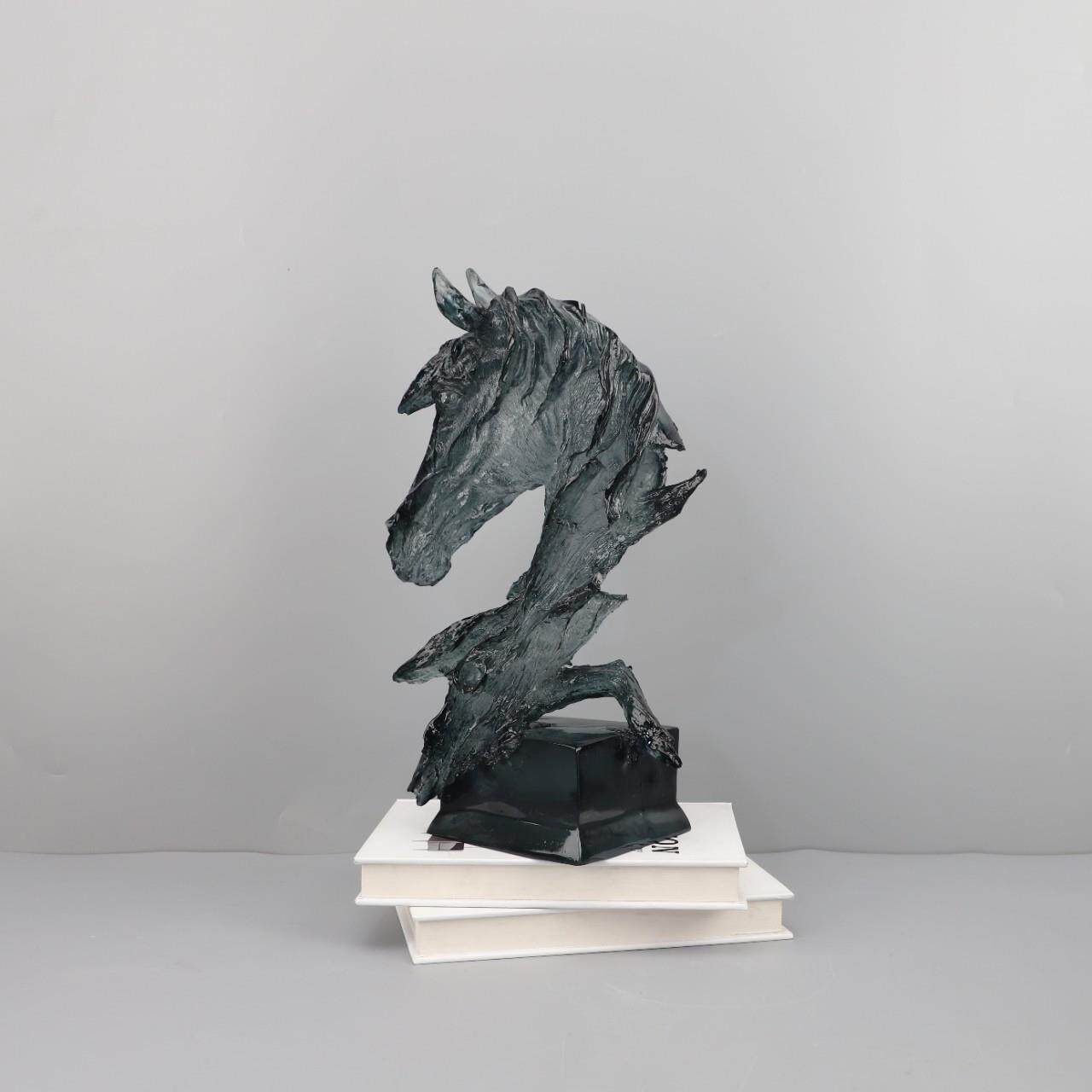 现代简约透明树脂马头雕塑工艺品摆件客厅书房玄关样板房家居饰品