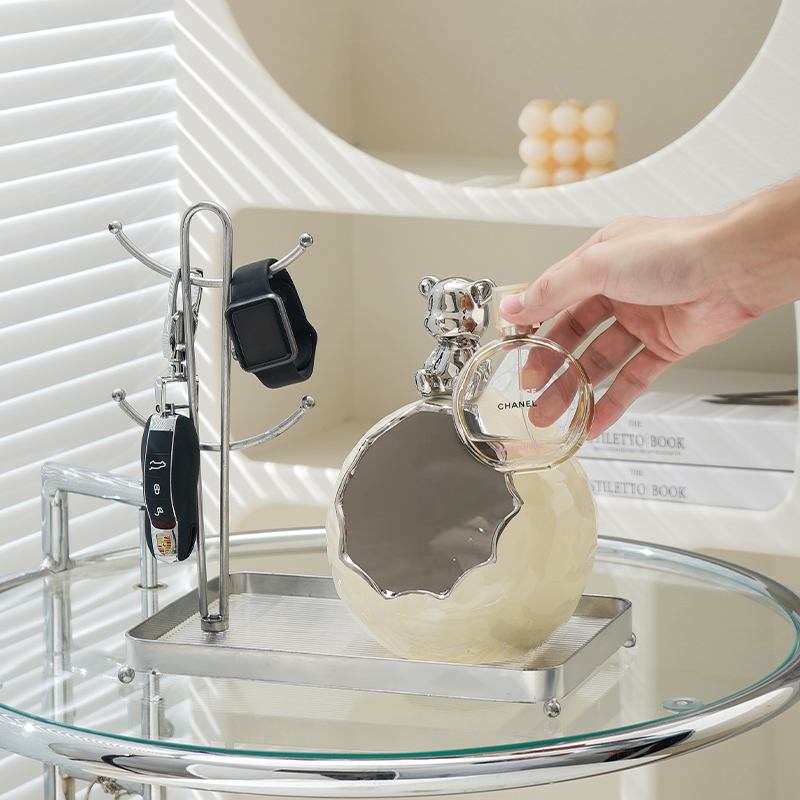 轻奢现代暴力熊钥匙收纳玄关入户鞋柜摆件客厅家居装饰品创意礼物