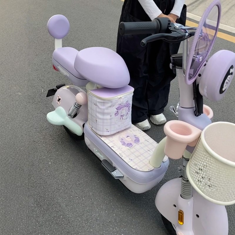 电动车挂包脚下踏板置物前置物兜放东西神器电瓶车挂物包收纳包