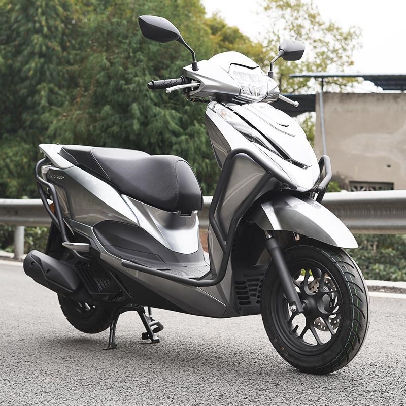 适用本田lead125摩托车保险杠 雷德125前后护杠改装配件防摔保护