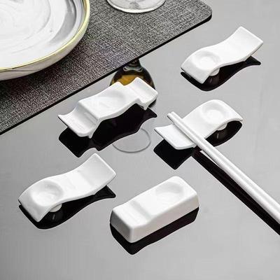 酒店陶瓷摆台餐具纯白陶瓷筷架勺托两用多用筷子架筷枕筷托汤匙托