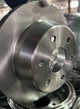 55067适用凯迪拉克Escalade雪佛兰索罗德Silverado后刹车盘