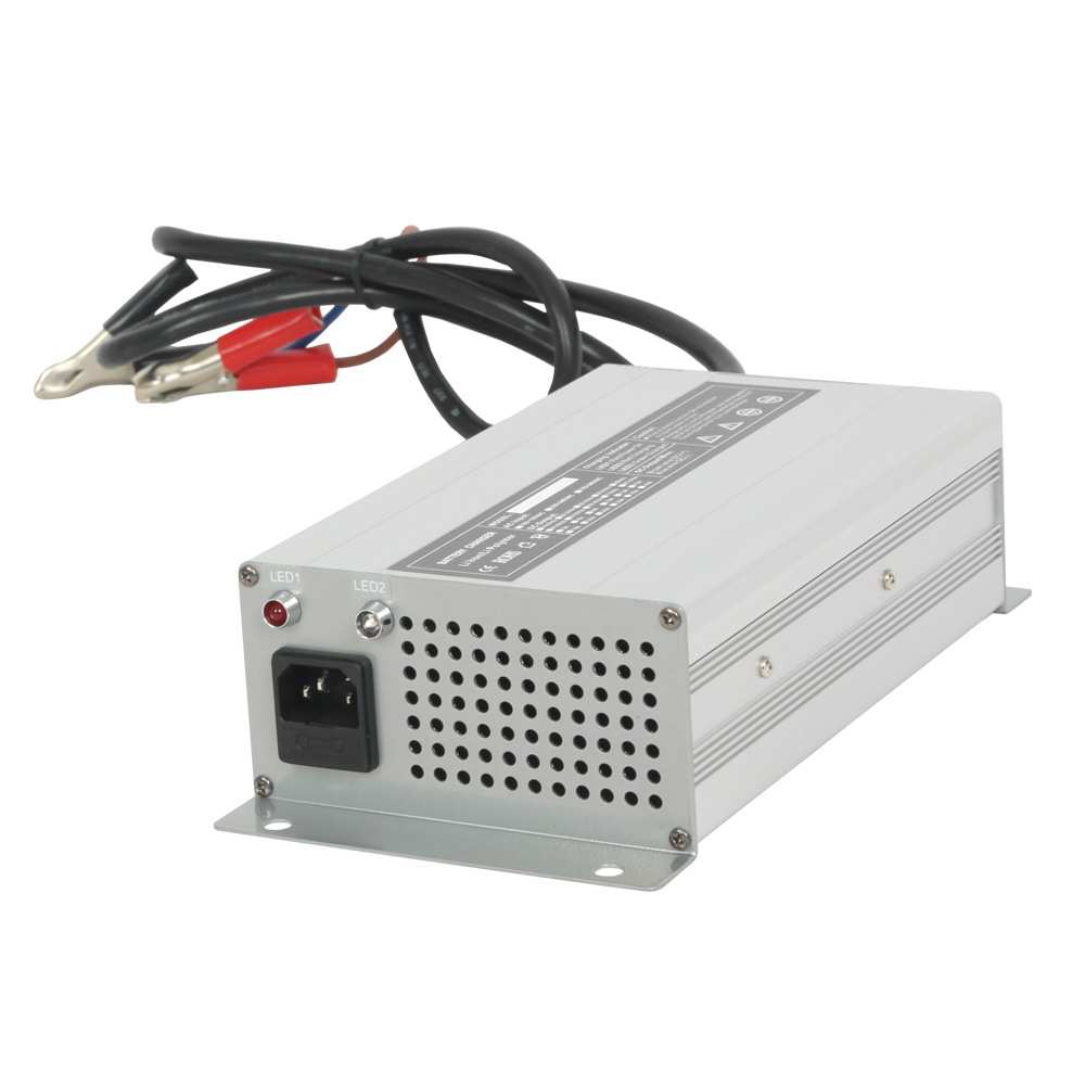 多用途锂电铅酸48V15A 24V20A电池充电器 电动清洁设备充电器