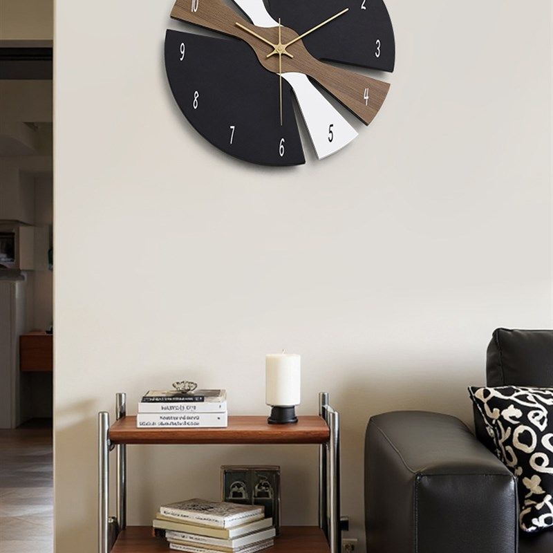 Mandelda免打孔北欧轻奢钟表挂钟客厅家用艺术时R钟墙挂表2025新