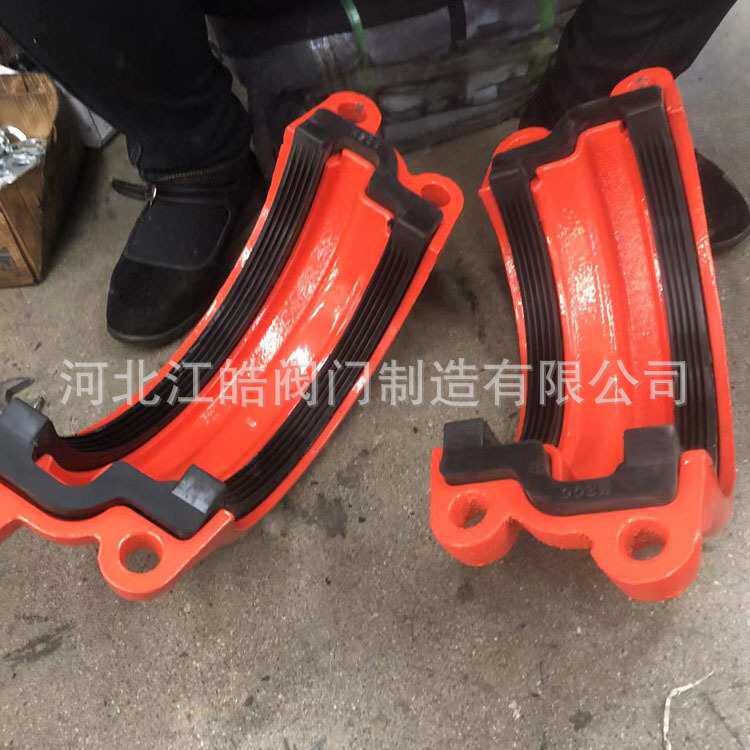 大小头哈夫节反扣卡子抢修接球墨铸铁胶口哈夫节堵漏器抱箍