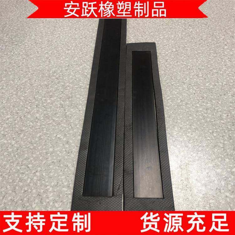 厂家AB型弹性缓冲垫层打孔橡胶垫块橡胶减震板铁路用弹性垫板,橡塑材料及制品,其他橡胶制品,淘宝优惠券,粉丝福利购,淘宝优惠卷