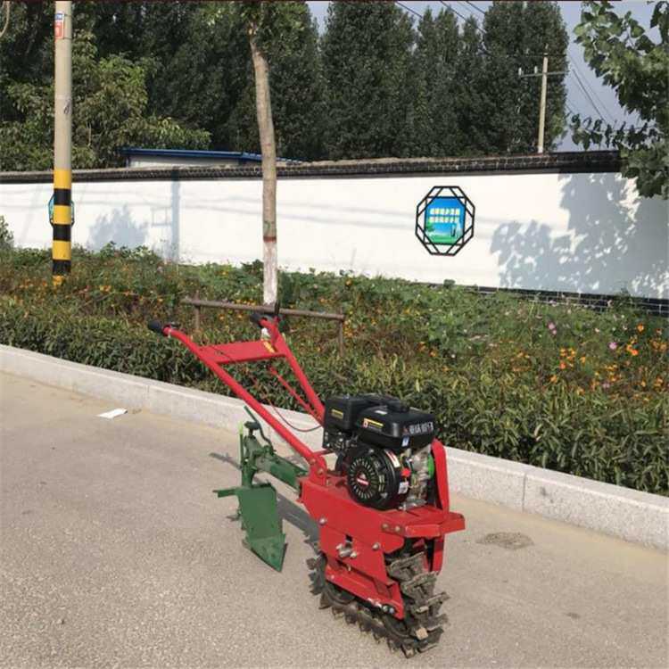 微耕机四驱多功能旋耕机大马力拖拉机果园开沟机起垄机耕地机链轨