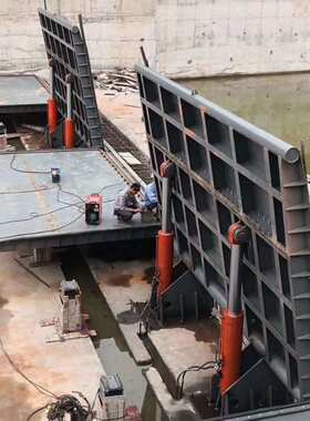 液压钢坝闸 可调节一体合页坝 全自动液压坝自动升降工程翻板闸门