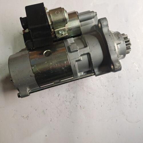 玉柴国六马达YC-ST原厂配件24V3孔11齿继电器带插801200－3708100