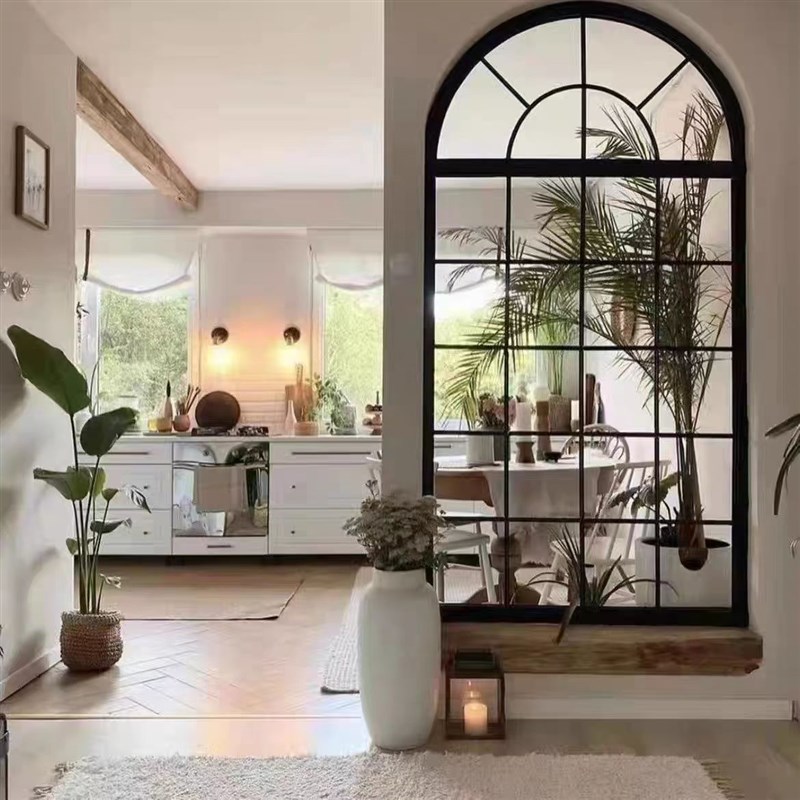 定制铁艺不锈钢法式复古弧形玻璃屏A风隔断家用2025新款轻奢高级