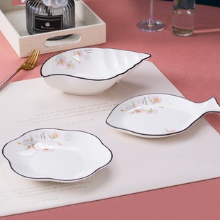 创意陶瓷盘子好看可爱的异形家用碟子不规则冷菜点心沙拉碗盘单个