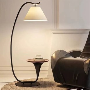 现代茶几客厅落地灯高端沙发边置物架主卧室书房落地床头立式台灯