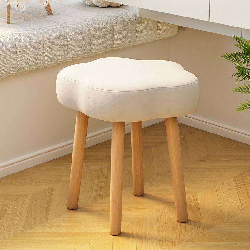 化妆凳梳妆台凳子奶油风女生卧室云朵椅子实木简约美甲感
