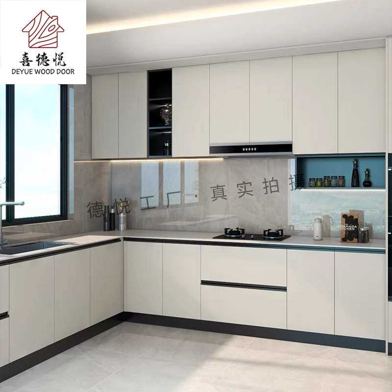 南京简约纯实木橱柜石英石台面烤漆工艺柜门工厂店