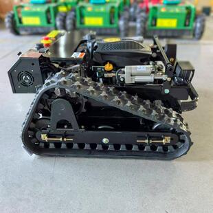 遥控割草机山地开荒绿化果园市政除草机全地形大马力汽油剪草机