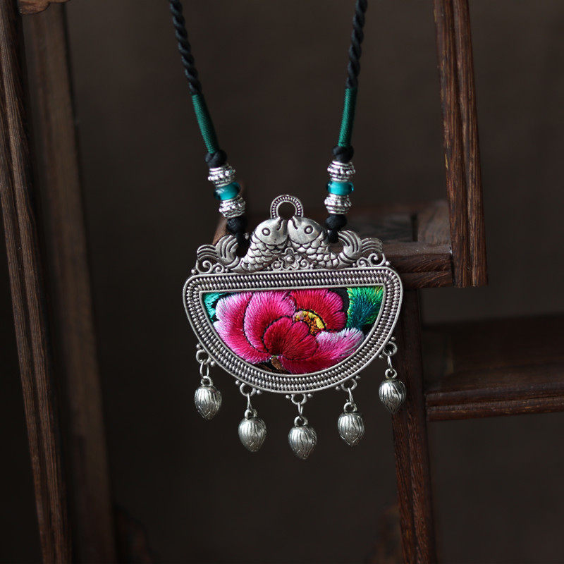 民族风饰品 配饰挂件长款复古短款刺绣项链  女装饰品挂链 毛衣链