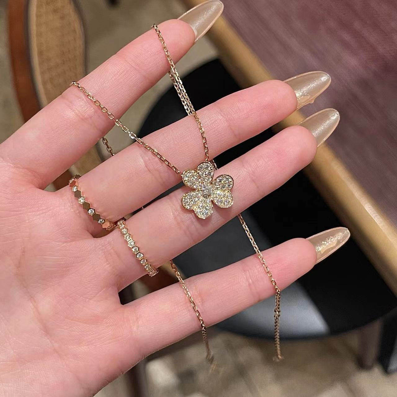 轻奢镶钻三叶草项链女时尚百搭