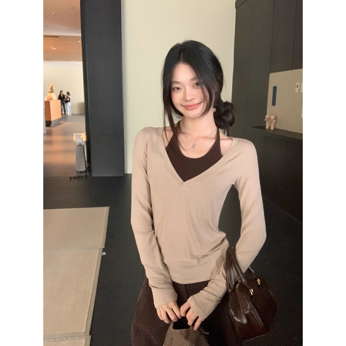 韩系挂脖假两件长袖T恤女