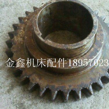 沈阳中捷友谊厂机床配件Z35沈阳/501145 齿轮M3/Z32/内孔40×6